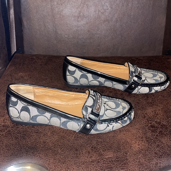 ⭐️⬇️ Coach Women’s Sandals/Slip-On Flat Shoes VINTAGE - Picture 8 of 16
